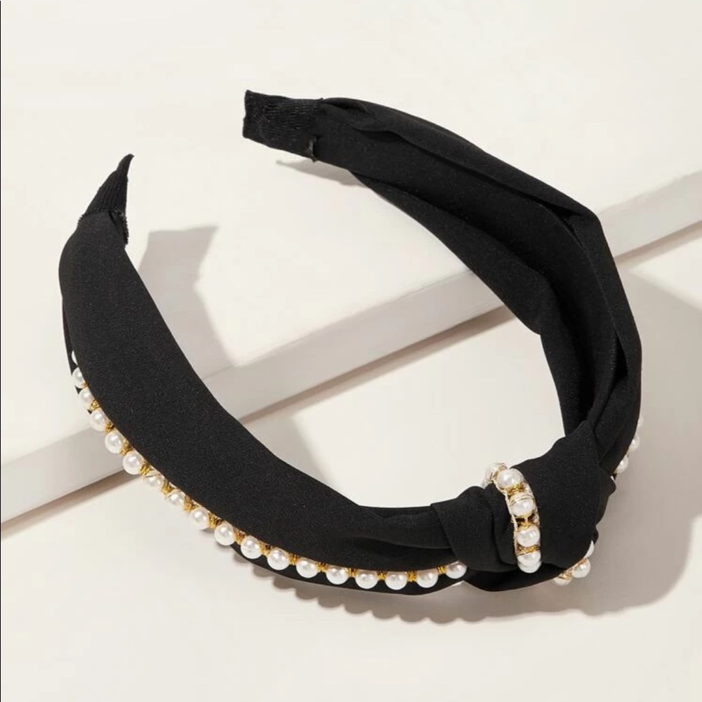 Faux Pearl Knot Headband - Picture 2 of 3